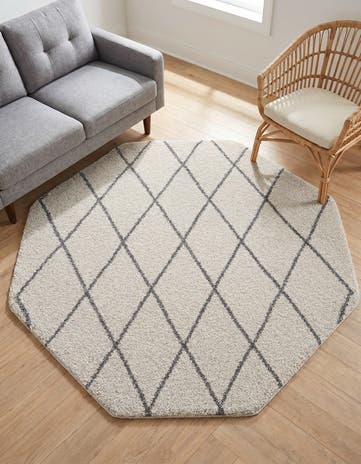 Pure Ivory Moroccan Shag Octagon Rug