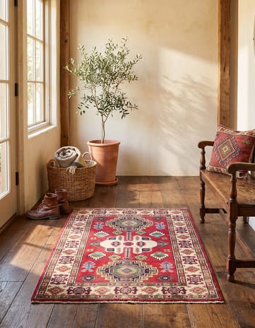 2' 7 x 4' Hand Knotted Kazak Rug