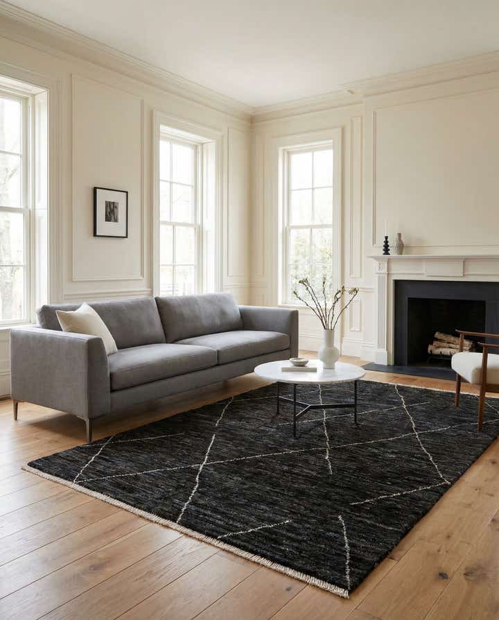 4' 6 x 6' 7 Hand Knotted Moroccan Wool Rug