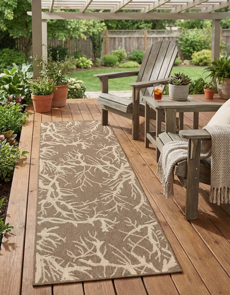 Detail image of 2' x 6' Easy-Clean Botanical Indoor / Outdoor Runner Rug