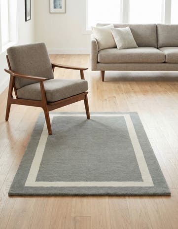 3' 3 x 5' 3 Jill Zarin Border Wool Rug