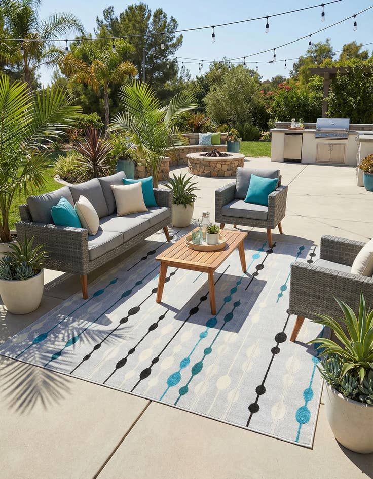 Detail image of 8' x 10' Washable Modern Indoor / Outdoor Rug