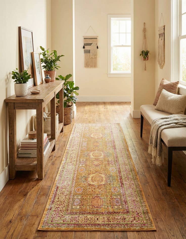 Detail image of 2' 7 x 9' 10 Alexis Runner Rug