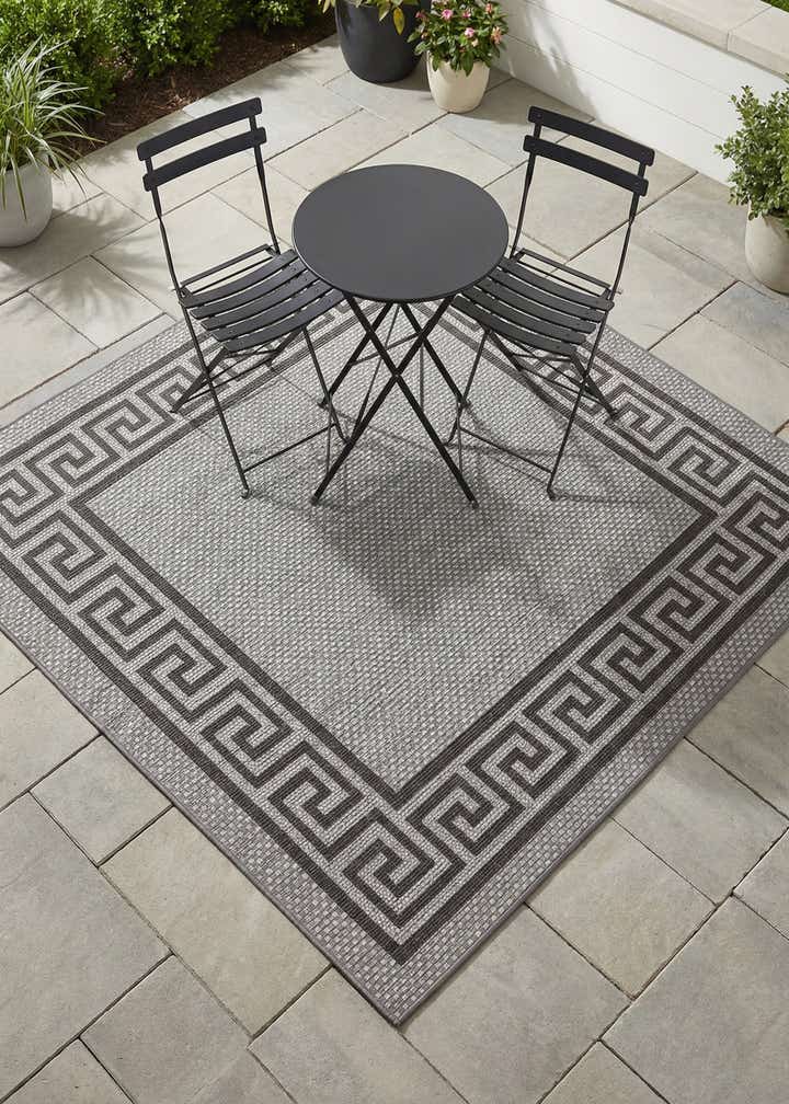 6' x 6' Easy-Clean Border Indoor / Outdoor Square Rug