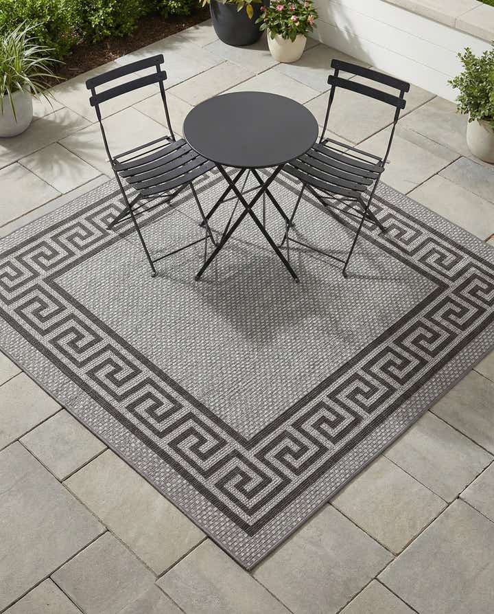 6' x 6' Easy-Clean Border Indoor / Outdoor Square Rug