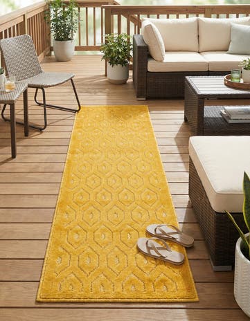 2' x 6' Easy-Clean Trellis Textured Indoor / Outdoor Runner Rug