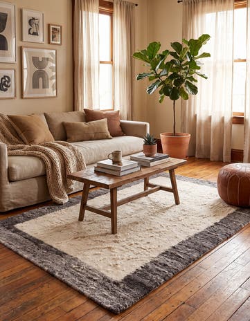 4' 2 x 5' 9 Hand Knotted Moroccan Wool Rug
