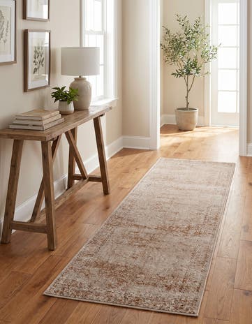 2' x 6' Eliza Runner Rug