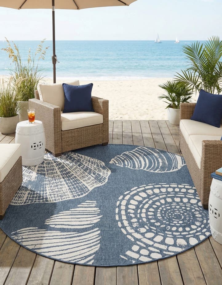 7' x 7' Easy-Clean Coastal Indoor / Outdoo...
