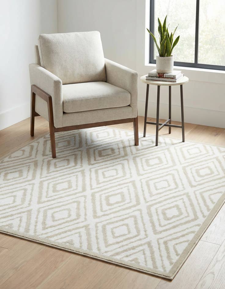 Detail image of  5' 3 x 5' 3 Hermitage Square Rug