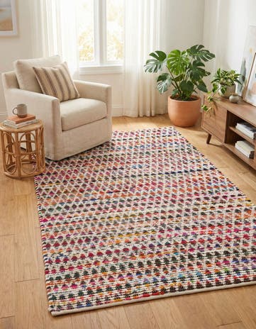 5' 1 x 8' Hand Woven Braided Chindi Rug