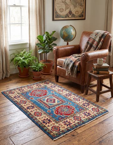 2' x 3' Hand Knotted Kazak Rug