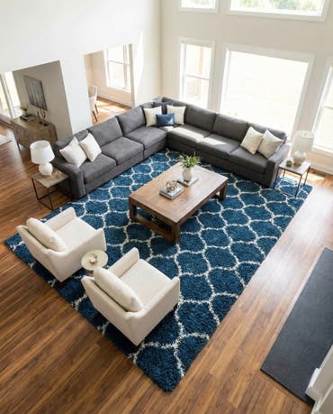  10' 8 x 14' Lattice Shag Rug