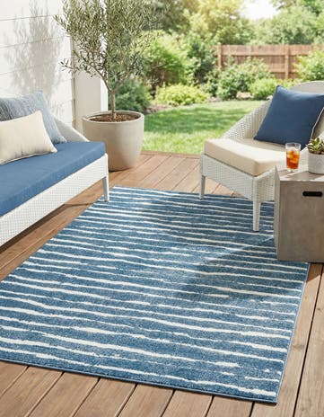 5' x 8' Easy-Clean Sabrina Soto Ola Indoor / Outdoor Rug