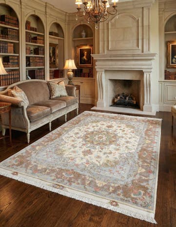 5' x 6' 11 Tabriz Rug