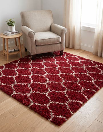 Burgundy Red Lattice Shag Square Rug
