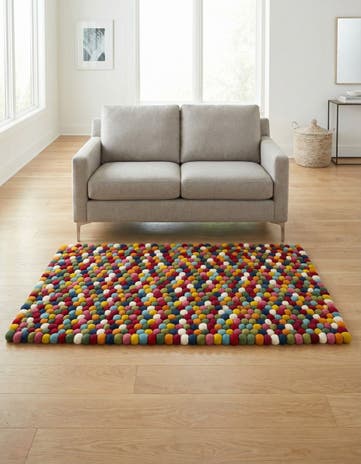 3' 3 x 5' 3 Felt Ball Wool Rug