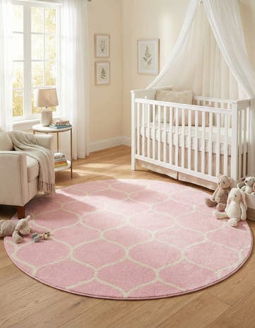7' x 7' Lattice Frieze Round Rug