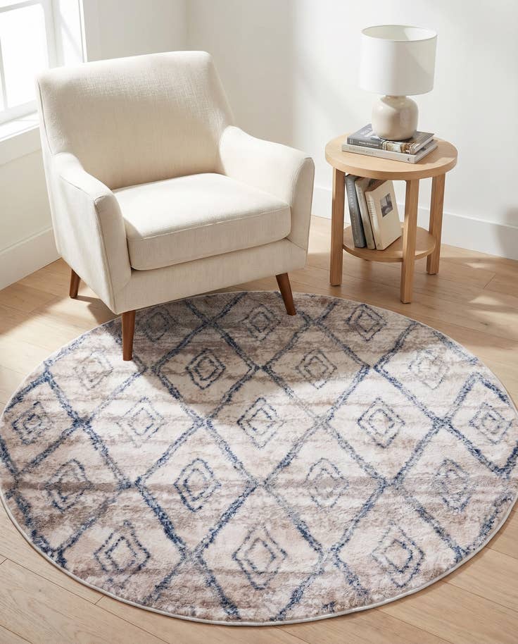 Detail image of 4' 7 x 4' 7 Artemis Round Rug