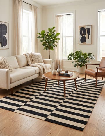 4' 2 x 6' Hand Woven Kilim Modern Wool Rug