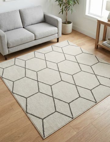 6' x 6' Lattice Frieze Square Rug