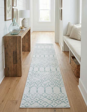 2' x 8' Paxon Trellis Runner Rug