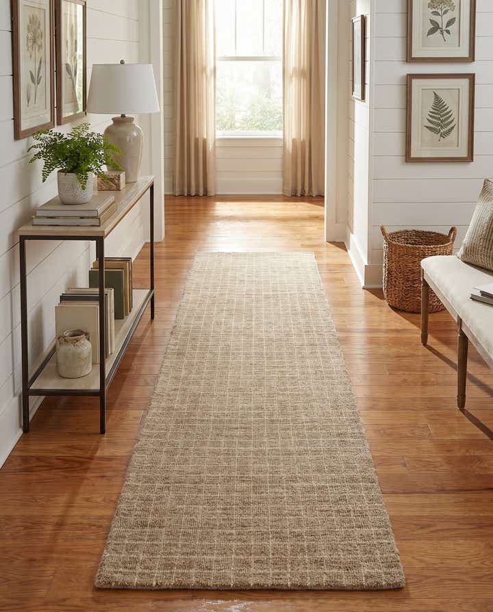 2' 7 x 10' Heritage Line Wool Runner Rug