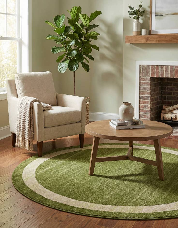 Detail image of 6' x 6' Angelica Round Rug