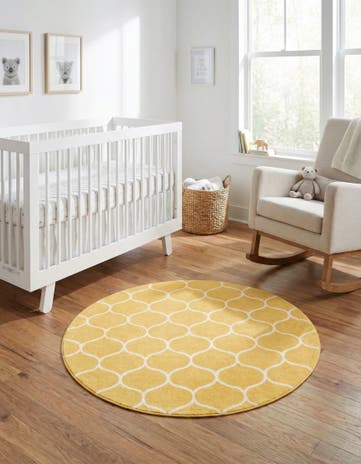 Yellow Lattice Frieze Round Rug