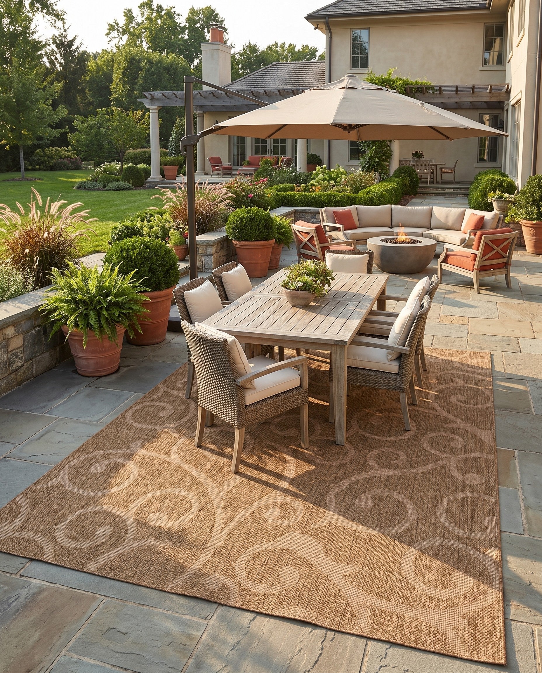9' x 12' Easy-Clean Botanical Indoor / Outdoor Rug