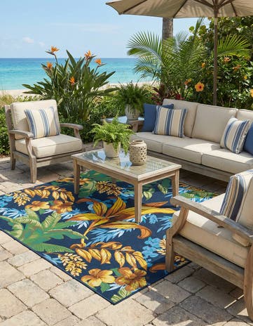 7' 10 x 7' 10 Easy-Clean Botanical Indoor / Outdoor Square Rug