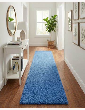 2' 7 x 12' Solid Shag Runner Rug