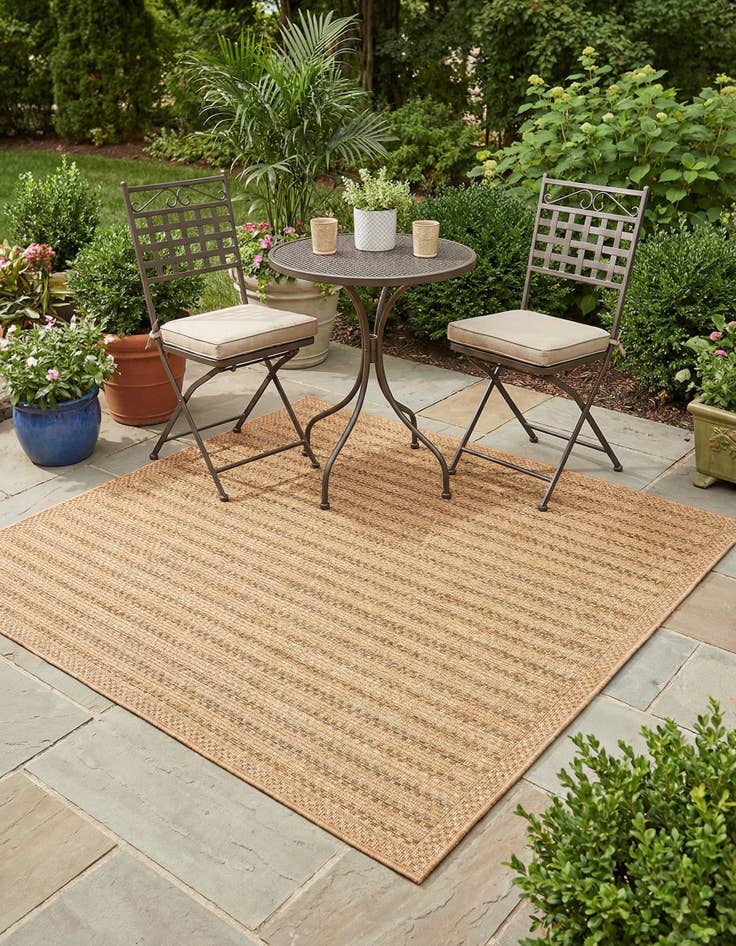 Detail image of 5' 3 x 5' 3 Washable Border Indoor / Outdoor Square Rug
