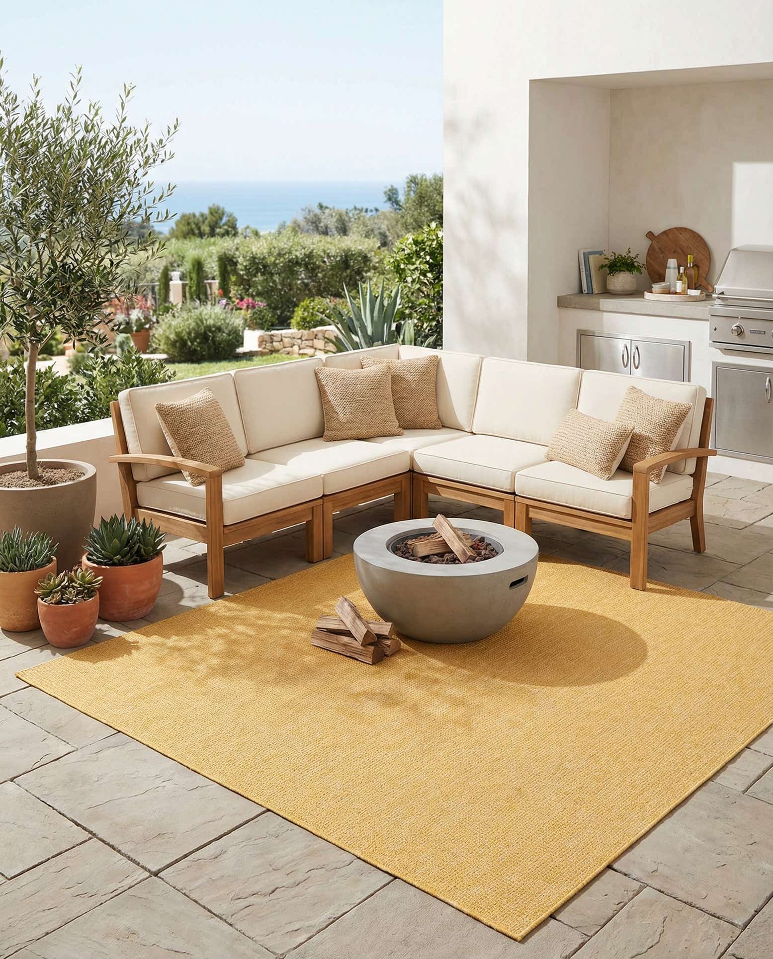 7' 10 x 7' 10 Easy-Clean Solid Indoor / Outdoor Square Rug