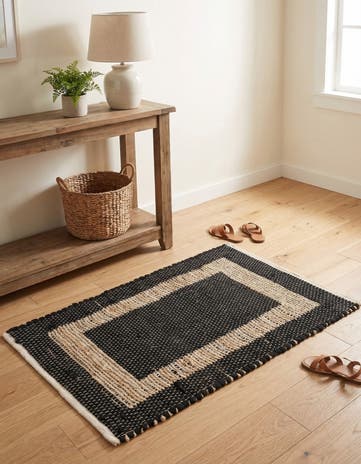 2' x 3' 1 Hand Woven Chindi Jute Rug