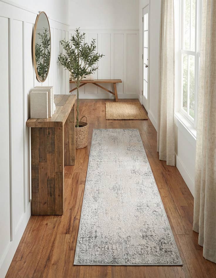 Detail image of 2' x 8' Caspian Runner Rug