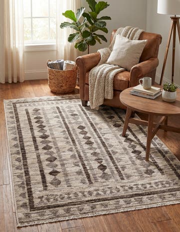 Ivory Grand Tradition Rug