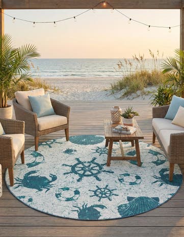 7' x 7' Easy-Clean Coastal Indoor / Outdoor Round Rug