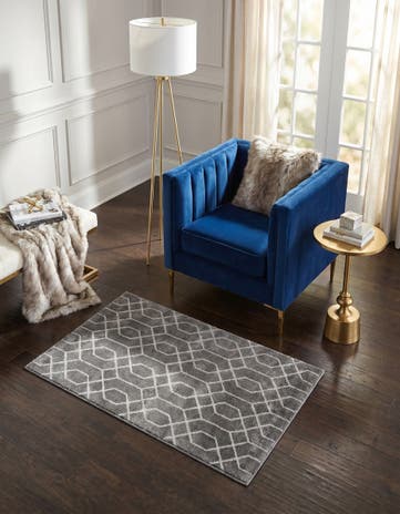 3' x 5' 3 Marilyn Monroe&trade; Glam Trellis Rug