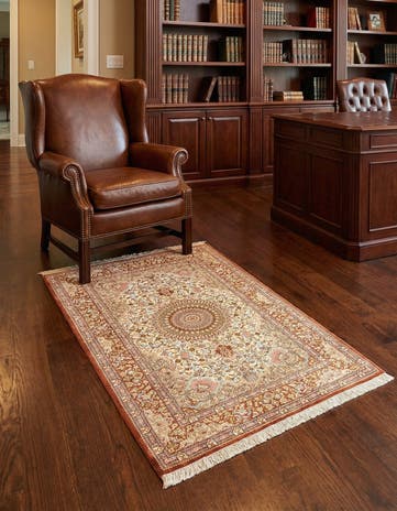 2' 7 x 4' 1 Ghom Silk Rug