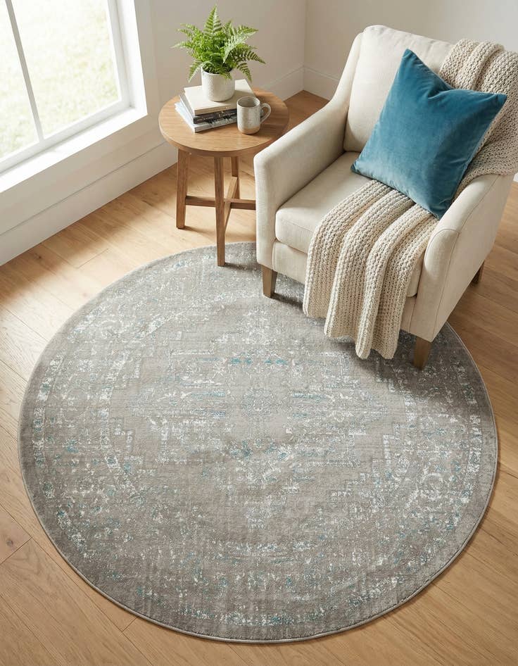Detail image of 4' x 4' Modern Classical Round Rug