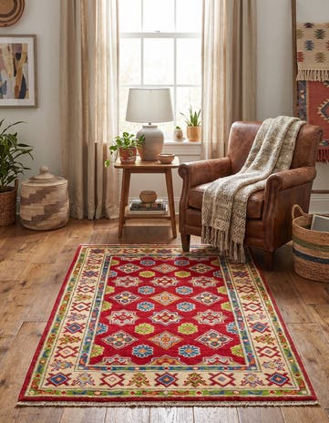 2' 8 x 4' Hand Knotted Kazak Rug
