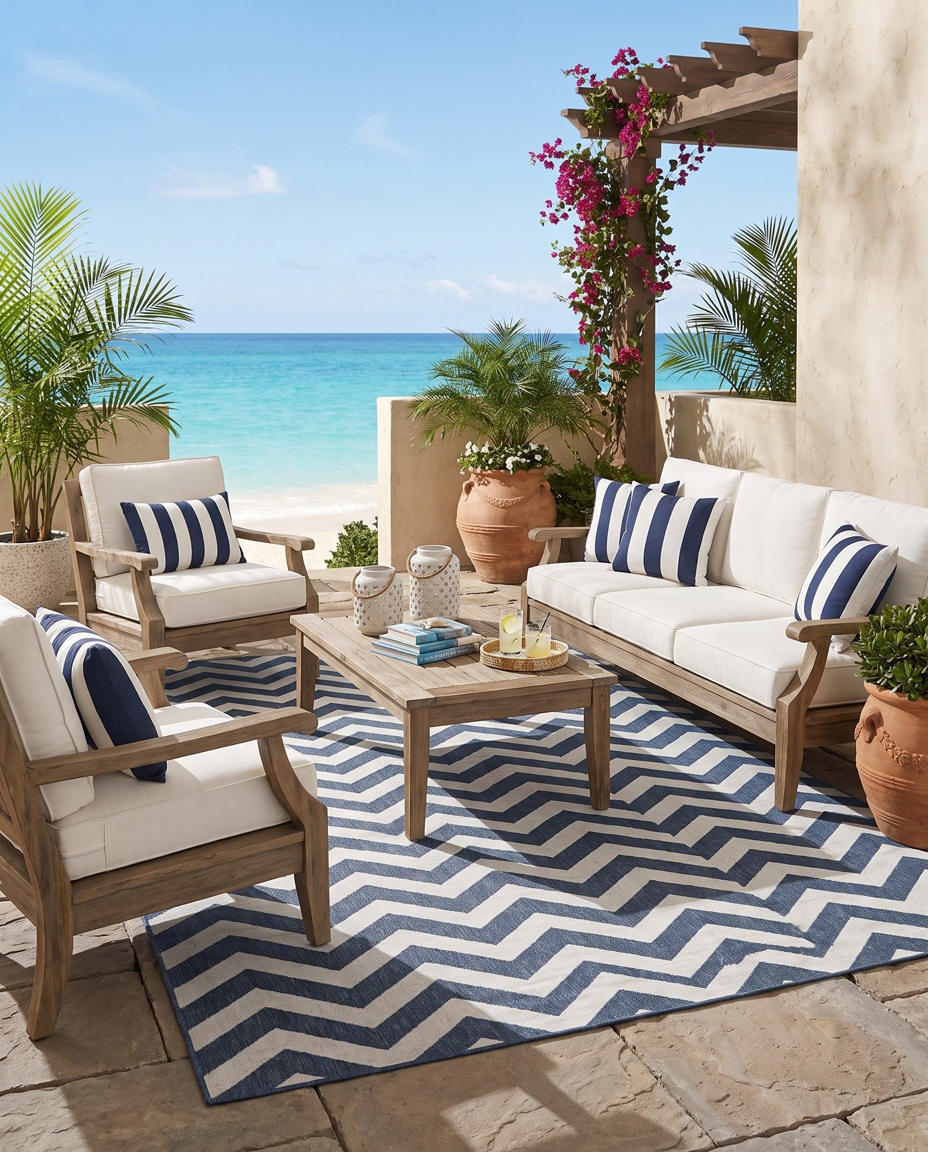 Navy Blue Easy-Clean Coastal Indoor / Outdoor Rug