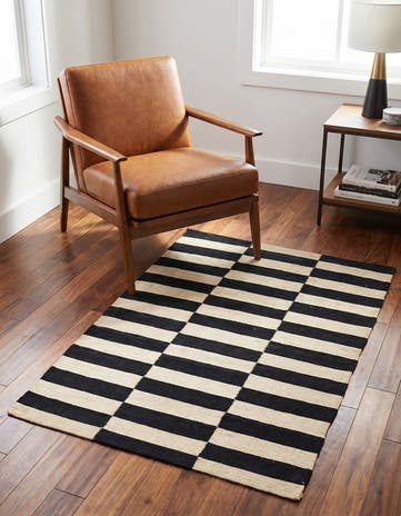 2' 8 x 4' Hand Woven Kilim Modern Wool Rug