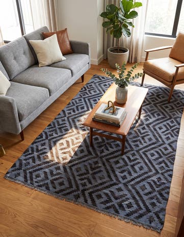 4' x 5' 10 Hand Woven Kilim Modern Wool Rug