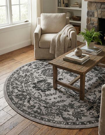 5' 3 x 5' 3 Lucerne Round Rug