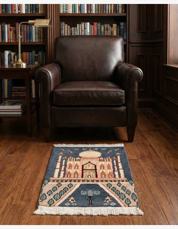 2' 1 x 3' 4 Hand Knotted Lahour Oriental Wool Rug