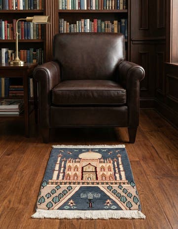 2' 1 x 3' 4 Hand Knotted Lahour Oriental Wool Rug