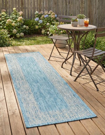 Aqua Easy-Clean Border Indoor / Outdoor Runner Rug