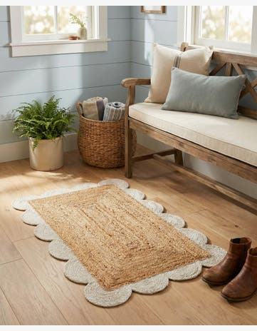 2' x 3' 1 Handmade Scallop Braided Jute Rug